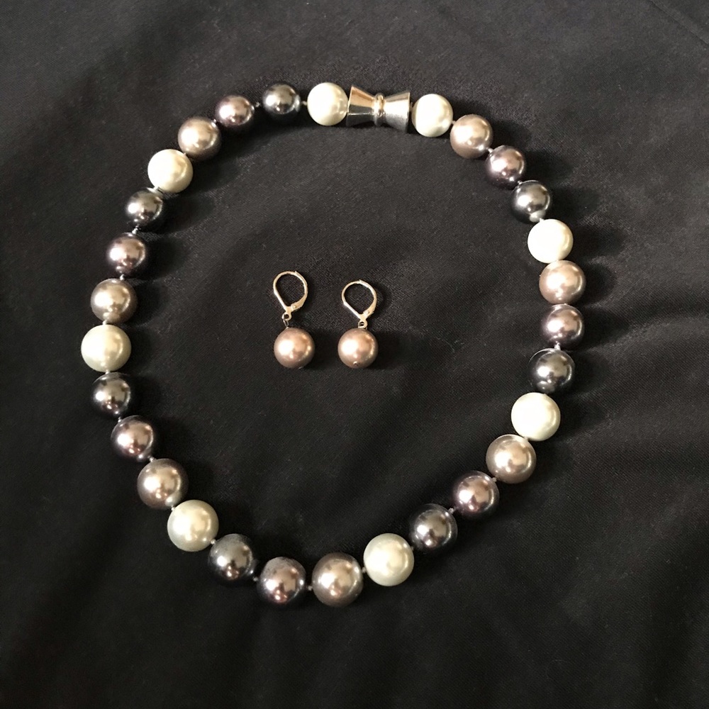 Magnetic Clasp Necklace & Earrings